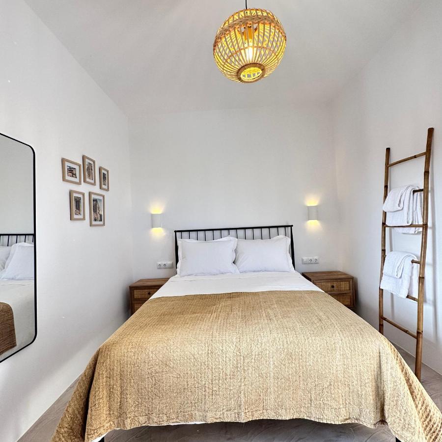 Peristerionas Estate Apartment Каристос Екстериор снимка