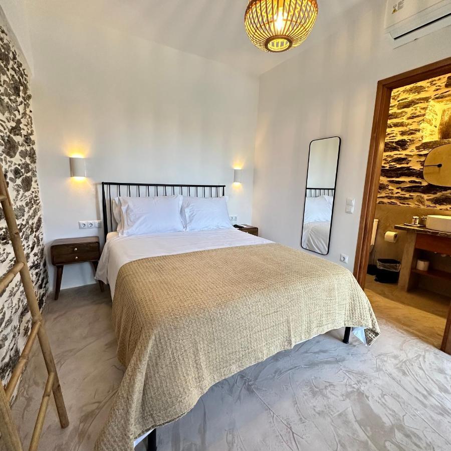 Peristerionas Estate Apartment Каристос Екстериор снимка