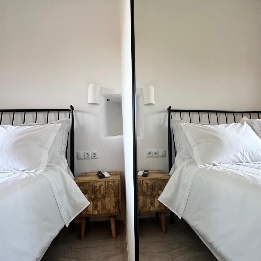 Peristerionas Estate Apartment Каристос Екстериор снимка